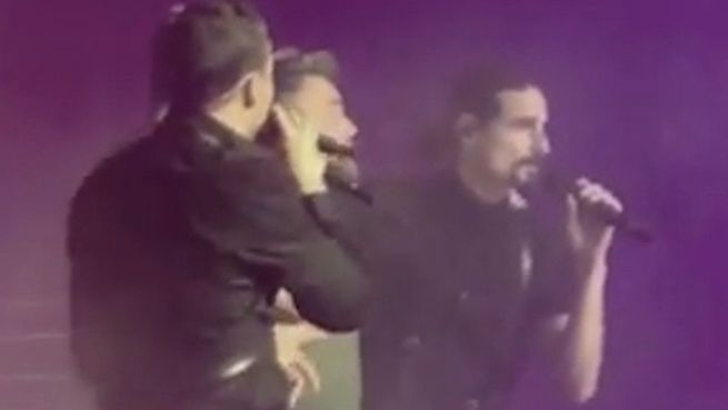 go to Frühere Rivalen: Backstreet Boys singen für Lance Bass